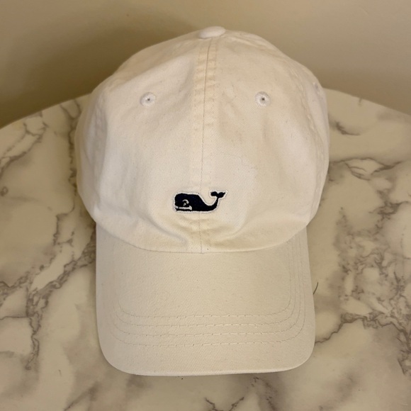 Vineyard Vines Accessories - Vineyard Vines white baseball cap hat